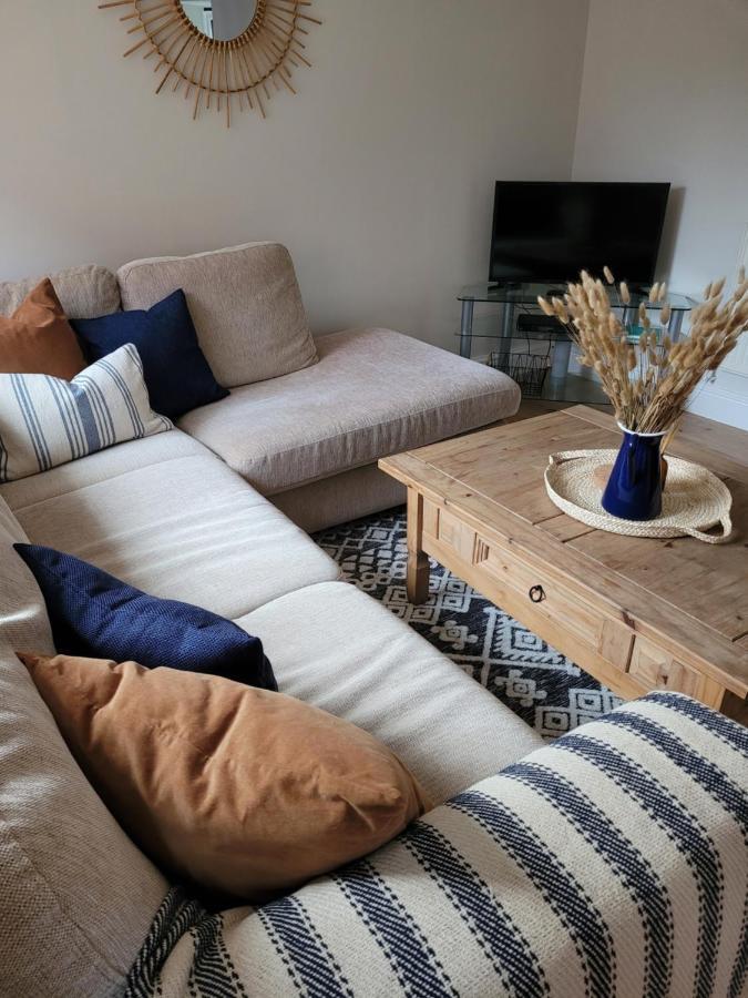 Entire 2 Bed Coach House In Peaceful Norfolk Village Pulham Экстерьер фото